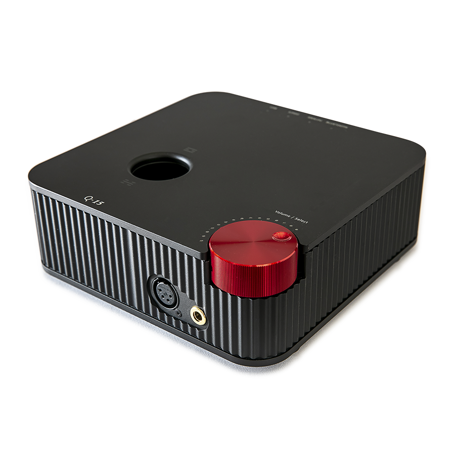 Q-15 DAC  Integrated Amplifier